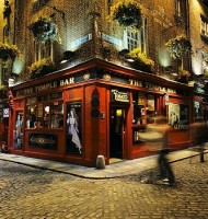 Dublinas, Temple Bar, Ryanair skrydžiai į Dubliną